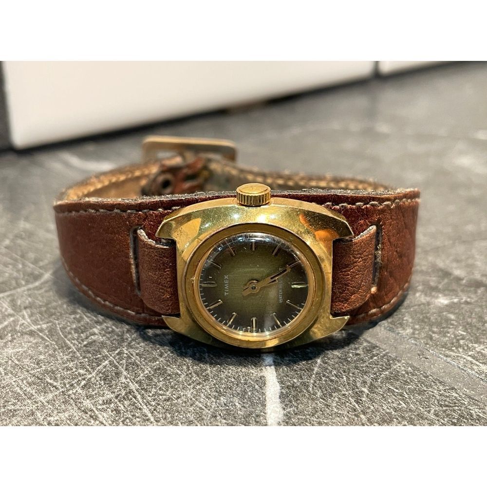 Unique Vintage Timex Ladies Watches - Needs Repair Or Maintenance - Picture 2 of 7